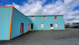  BUREAUX 80 m² QUESSOY