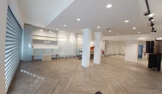  LOCAL COMMERCIAL 175 m² BREST