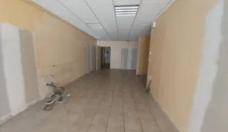  LOCAL COMMERCIAL 120 m² PONTIVY