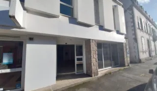  LOCAL COMMERCIAL 120 m² PONTIVY
