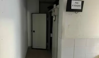  – Local commercial en angle de 120,60 m² – Île de Nantes