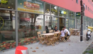  – Local commercial en angle de 120,60 m² – Île de Nantes