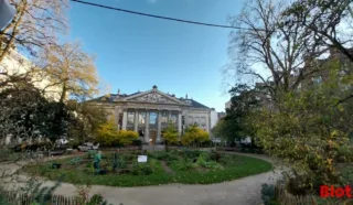  LOCAUX COMMERCIAUX 75 M² NANTES