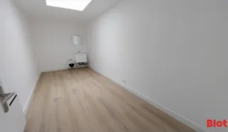  BUREAUX 47 M² NANTES