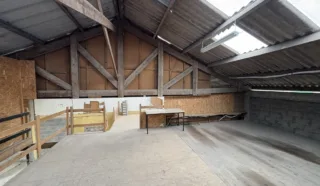  LOCAL D'ACTIVITES 245 m² LANDERNEAU