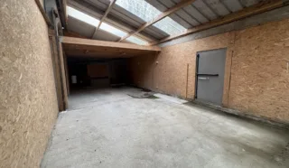  LOCAL D'ACTIVITES 245 m² LANDERNEAU