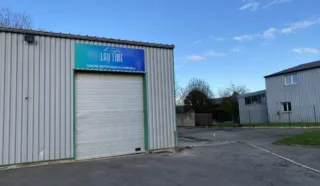  LOCAL D'ACTIVITES LANVALLAY 150 m²