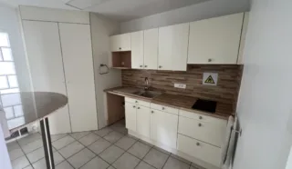  BUREAUX 295 M² BASSE GOULAINE