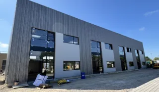  LOCAUX D'ACTIVITÉS 318 M² THOUARE SUR LOIRE