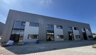  LOCAUX D'ACTIVITÉS 318 M² THOUARE SUR LOIRE