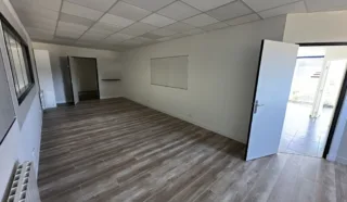  LOCAL D'ACTIVITES 500 m² GUIDEL
