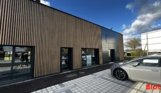  BUREAUX 164 m² LA BOUEXIERE