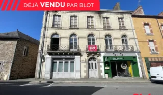 Immeuble 10 pièce(s)