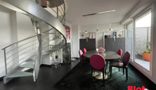 Appartement 7 pièce(s)