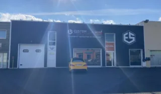  LOCAL D'ACTIVITÉ avec SHOW ROOM 335 m² MELESSE