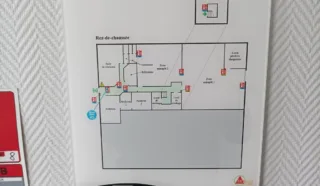  LOCAUX D'ACTIVITÉS 530 M² CARQUEFOU