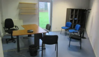  BUREAUX 1.926 m² BRUZ