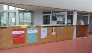  BUREAUX 1.926 m² BRUZ