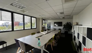  BUREAUX 345 m² RENNES