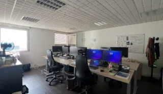  BUREAUX 147 m² RENNES