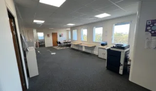  BUREAUX 239 M² NANTES