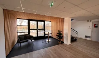  BUREAUX 180 m² NANTES