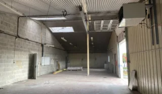  LOCAL D'ACTIVITES TADEN 450 m²