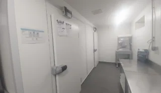  LOCAUX COMMERCIAUX 100 m² QUIMPER