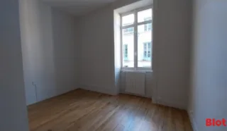  BUREAUX 147 M² NANTES