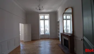  BUREAUX 147 M² NANTES