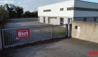  LOCAL D'ACTIVITES 450 M² YFFINIAC