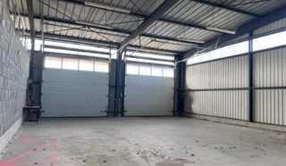  LOCAL D'ACTIVITES 450 M² YFFINIAC