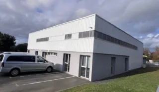  LOCAL D'ACTIVITES 450 M² YFFINIAC