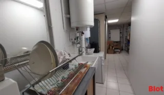  BUREAUX LOCAUX COMMERCIAUX 124 M² NANTES