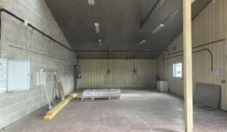  LOCAL D'ACTIVITES TADEN 195 m²