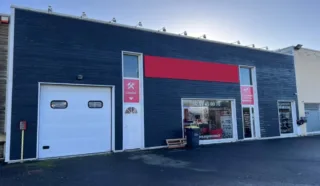  LOCAL D'ACTIVITÉ avec SHOW ROOM 335 m² MELESSE