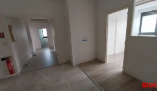  BUREAUX 126 M² NANTES