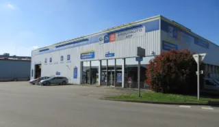  LOCAL D'ACTIVITES 1450 m² PONTIVY LE SOURN