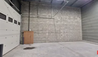  LOCAL D'ACTIVITES NANTES SUD LOIRE 115 m²