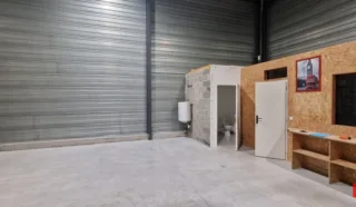  LOCAL D'ACTIVITES NANTES SUD LOIRE 115 m²