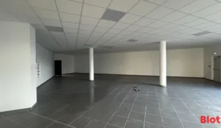  BUREAUX 300 m² RENNES