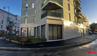  BUREAUX 300 m² RENNES