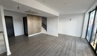  LOCAUX D'ACTIVITES 260 m² -BREST