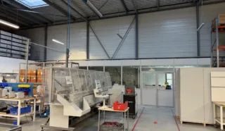  BATIMENT INDUSTRIEL 3000 m² LE RHEU