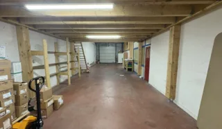  LOCAL D'ACTIVITES 165 m²- GOUESNOU