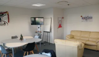  BUREAUX 110 M² CARQUEFOU