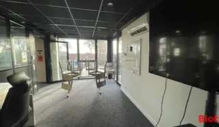  BUREAUX 75 M² PORNIC