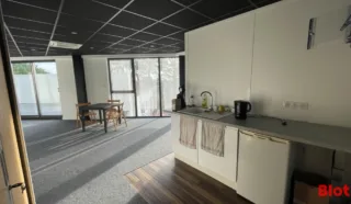  BUREAUX 85 M² PORNIC