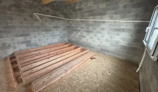  LOCAUX DE STOCKAGE 45 M² VIGNEUX DE BRETAGNE