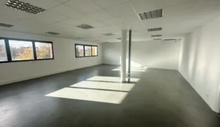  BUREAUX 150 m² CESSON-SEVIGNE